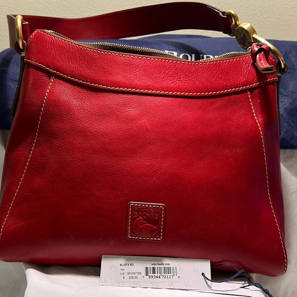 Dooney & Bourke Set
